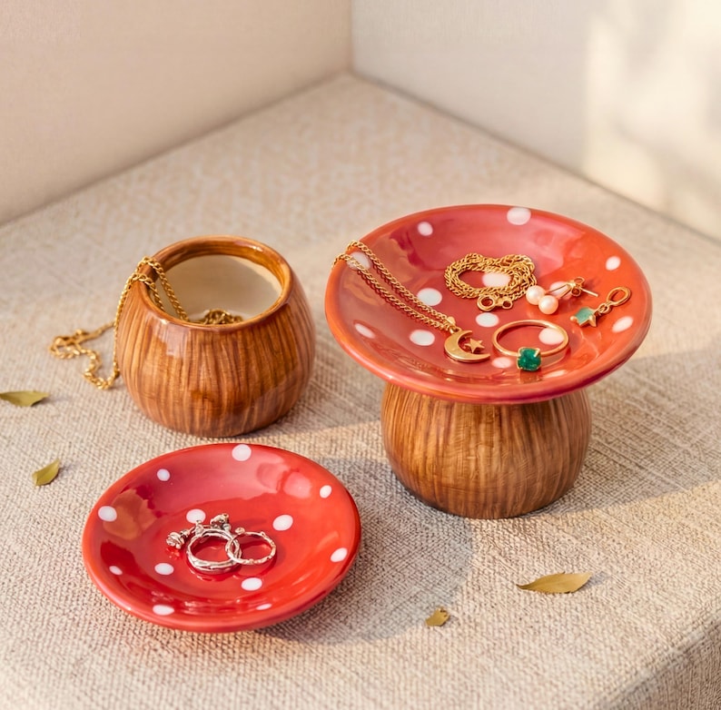 Plateau à bijoux champignon en céramique, porte-bague rouge et brun, décoration de vanité cottagecore