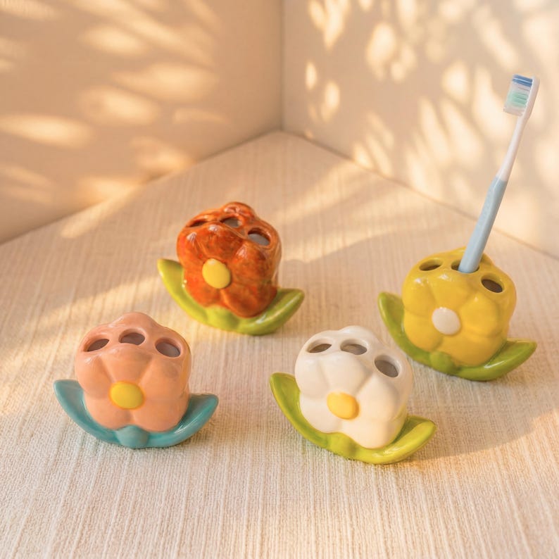 Porte-brosse à dents en céramique avec fleurs, décoration florale pour salle de bain, organiseur de bureau et de comptoir