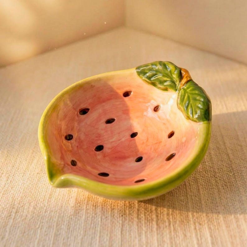 Plateau en céramique forme fruit - Vide-poches fraise pastèque, porte-savon artisanal