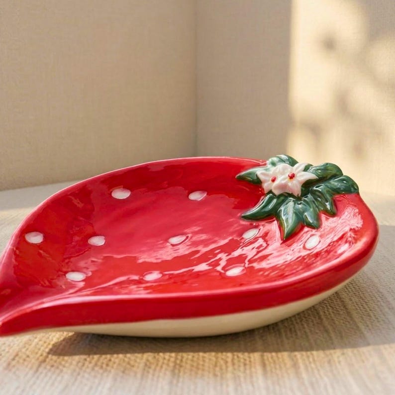 Plateau en céramique forme fruit - Vide-poches fraise pastèque, porte-savon artisanal