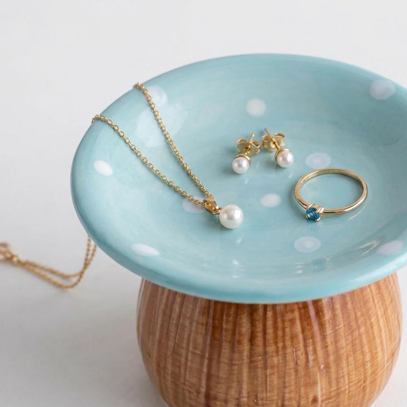 Plateau à bijoux champignon en céramique, porte-bague rouge et brun, décoration de vanité cottagecore