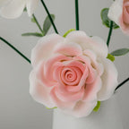 Bouquet de fleurs en céramique, Lys non ouverts, Décoration intérieur moderne, Cadeau Fête des Mères