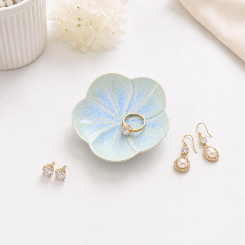 Plateau porte-bijoux floral en céramique pastel, organiseur de bagues boucles d'oreilles colliers