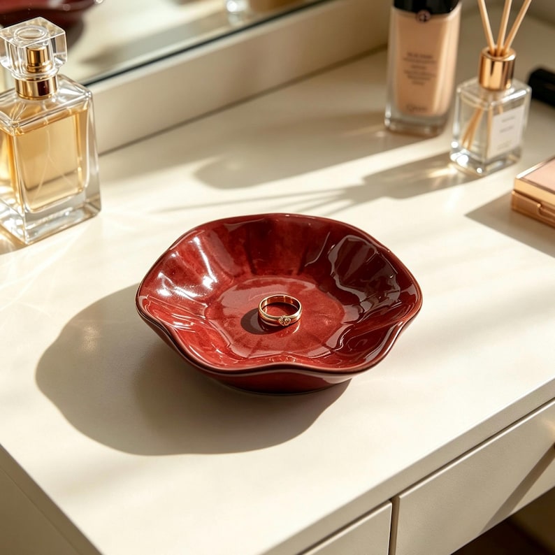 Plateau porte-bijoux céramique fleur 9,5 cm, plateau porte-bagues, décoration vanité